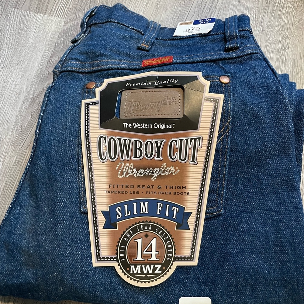 Brand New Wrangler Slim Fit 13x34 Jeans